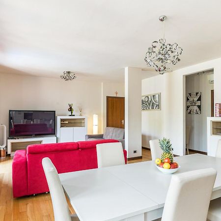 Arcave Luxury Apartment Sirmione Bagian luar foto