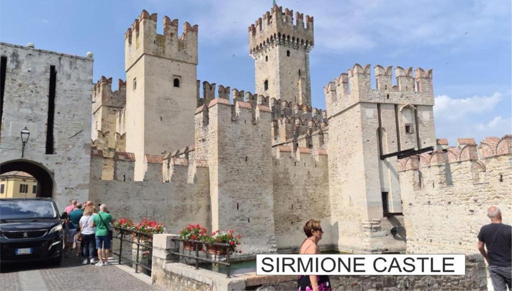 Arcave Luxury Apartment Sirmione Bagian luar foto