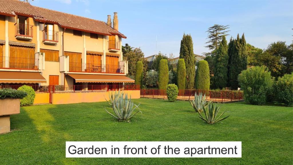 Arcave Luxury Apartment Sirmione Bagian luar foto