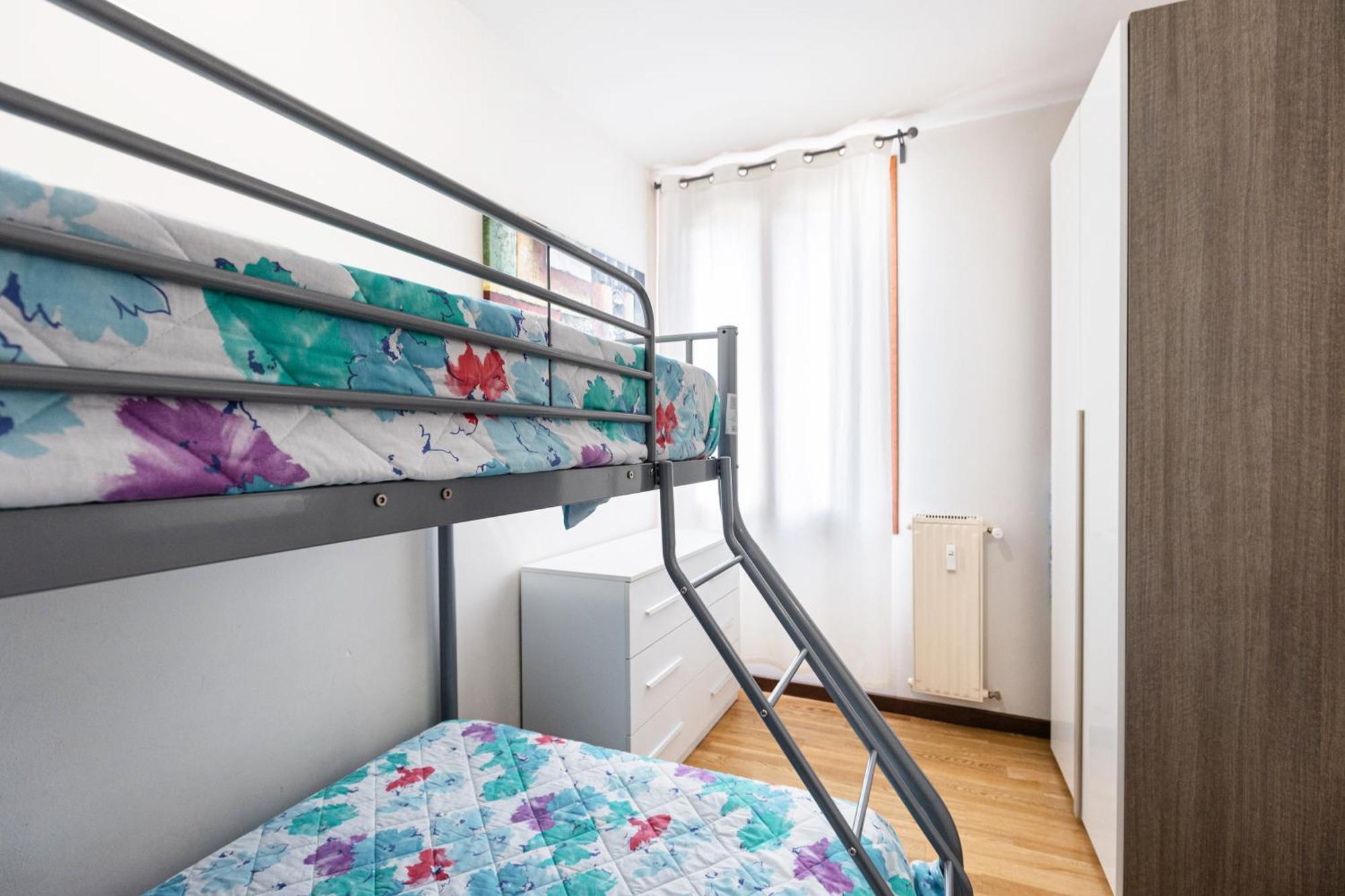 Arcave Luxury Apartment Sirmione Bagian luar foto